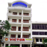 Khách sạn Victor