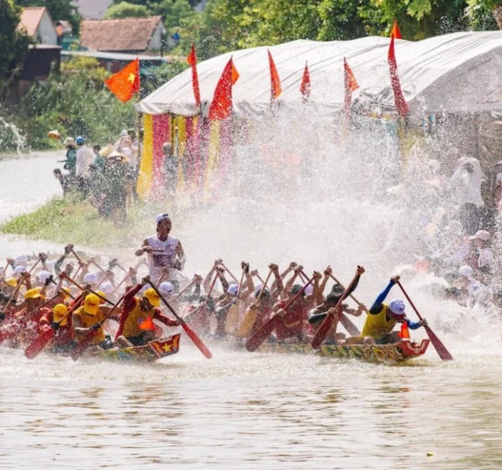 LỄ HỘI TRUYỀN THỐNG Ở QUẢNG BÌNH: VĂN HÓA, SẮC MÀU & CỘNG ĐỒNG