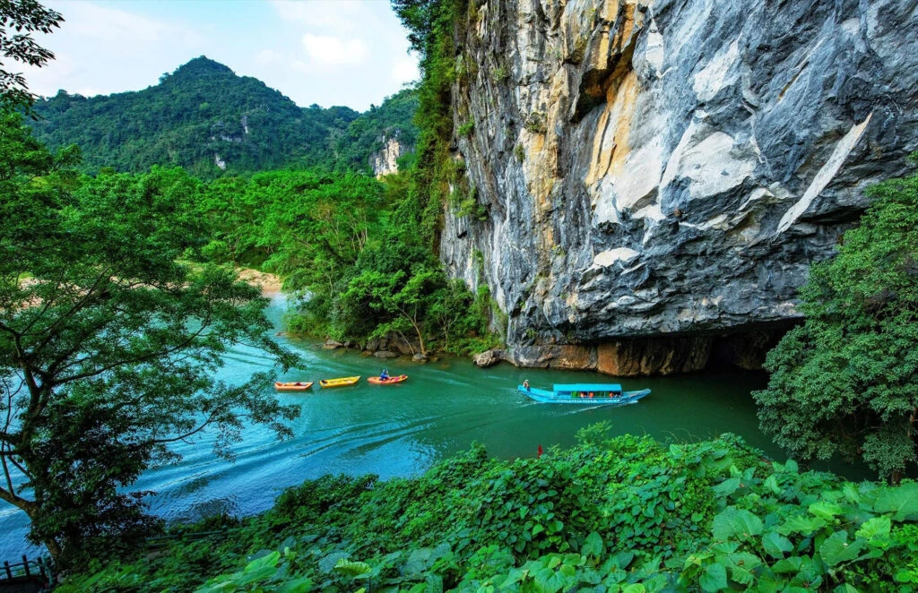 Những điều cần lưu ý khi đi du lịch tự túc tại Quảng Bình 57 Những điều cần lưu ý khi đi du lịch tự túc tại Quảng Bình