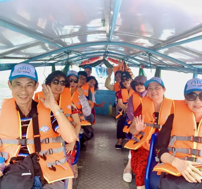 Hơn 400.000 lượt khách đến Phong Nha – Kẻ Bàng