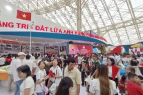 Hơn 4 vạn khách tham quan không gian triển lãm Quảng Trị