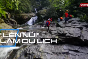 “Lên núi” làm du lịch