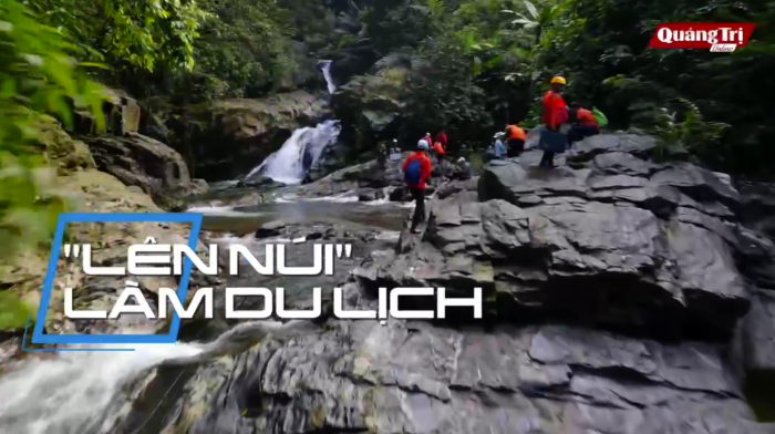 “Lên núi” làm du lịch