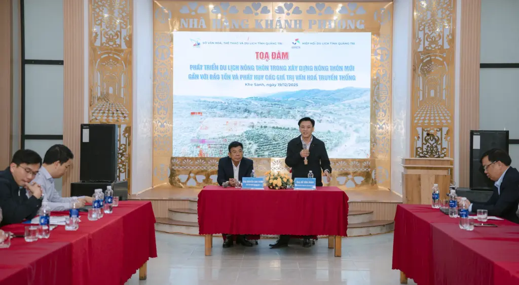 Phát triển du lịch nông thôn gắn với bảo tồn, phát huy các giá trị văn hóa truyền thống