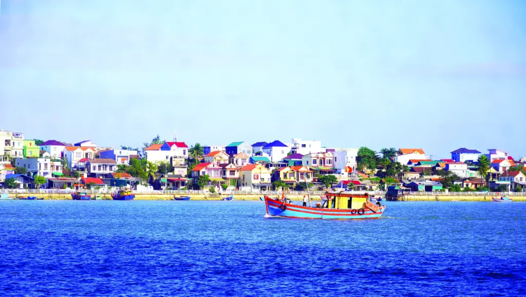 Bảo Ninh, nơi ký ức làng biển còn nguyên vị mặn