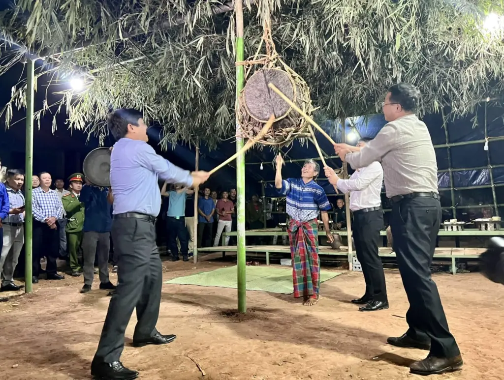 Khai thác thử nghiệm sản phẩm du lịch ‘Trải nghiệm thiên nhiên và tìm hiểu văn hóa cộng đồng người Ma Coong ở xã Thượng Trạch, tỉnh Quảng Trị’