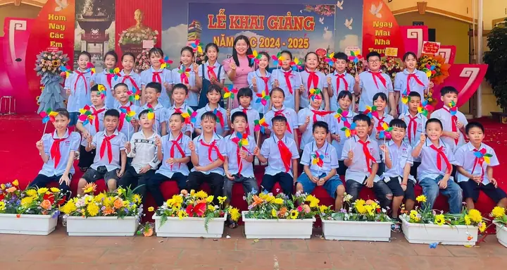 Quà Tặng 8/3 Năm 2026: Phụ Nữ Thích Gì? Top Xu Hướng & Gợi Ý "chuẩn Gu" Nhất Hiện Nay