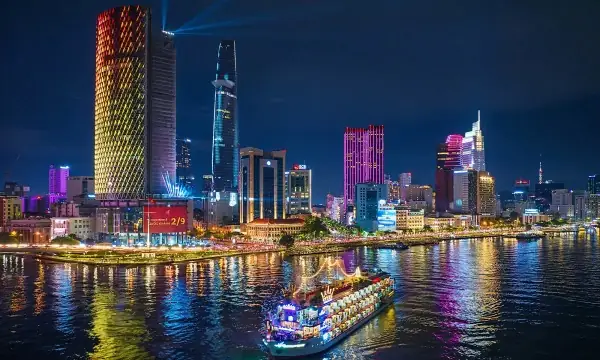 Top 10+ Ý Tưởng Chụp Ảnh Thành Phố Về Đêm Đẹp Nhất 2026: Kỹ Thuật, Góc Chụp & Xu Hướng Mới