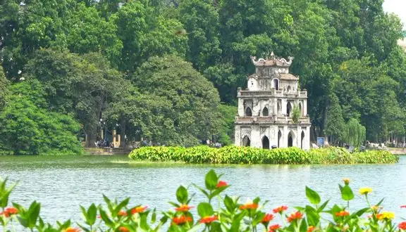 Khám Phá Bản Sắc Hà Nội 2026: Hành Trình Văn Hóa Từ Văn Miếu – Quốc Tử Giám Đến Hồ Gươm