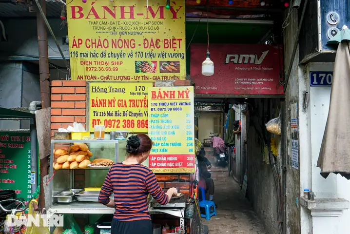Bánh Mì Chảo Mai Hắc Đế 2026: Món Đường Phố Nổi Bật, Giá Bao Nhiêu Và Nên Ăn Ở Đâu?