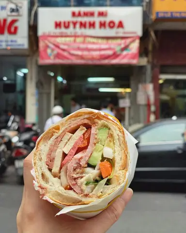 Top Bánh Mì Đắt Nhất Sài Gòn 2026: Trải Nghiệm Đỉnh Cao Ẩm Thực Đường Phố Với Mức Giá "trên Trời"