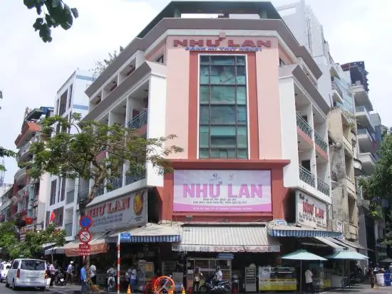 Bánh Mì Như Lan Hầm Nghi: Địa Chỉ "thần Thánh" Gây Nghiện Cho Dân Ăn Vặt Sài Gòn Năm 2026