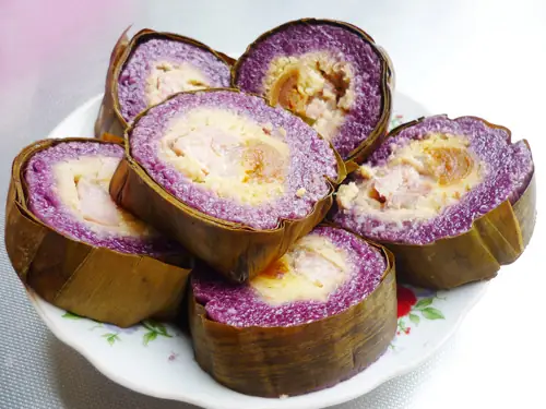 Bánh Tét Lá Cẩm Họ Huỳnh: Hương Vị Truyền Thống Gìn Giữ Qua Thời Gian Và Vị Trí Của Nó Trong Dịp Tết Nguyên Đán 2026