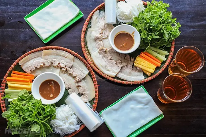 Bánh Tráng Cuốn Thịt Heo Nha Trang 2026: Bí Quyết Chọn Quán Ngon, Giá Cả Mới Nhất & Cách Cuốn "chuẩn Vị" Tại Nhà