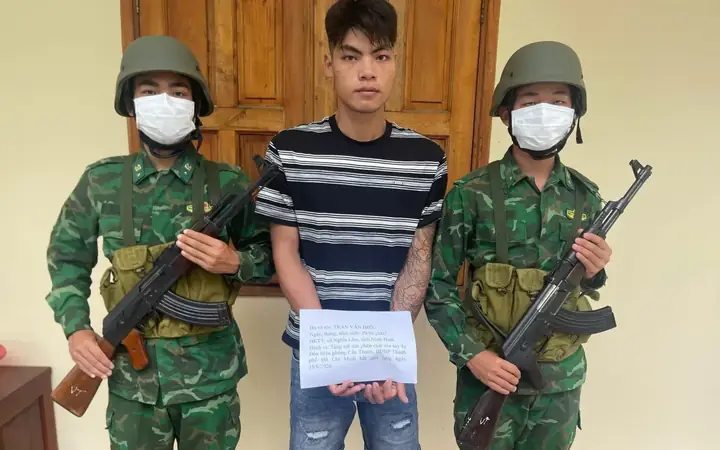 Bắt Cửa Biển Ở Cần Giờ 2026: Trải Nghiệm Du Lịch Sinh Thái Độc Đáo, Hướng Dẫn Chi Tiết Cho Hành Trình "bắt Gió, Bắt Sóng, Bắt Tôm Cá"