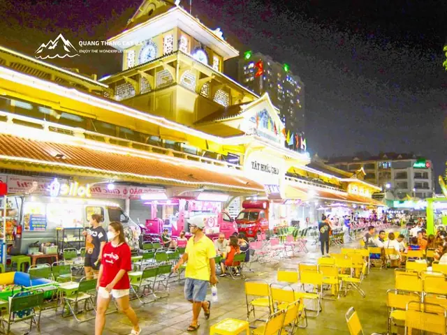 Chợ Bến Thành Ban Đêm 2026: Hành Trình Khám Phá Thiên Đường Ẩm Thực Đường Phố Sôi Động Nhất Sài Gòn Chợ Bến Thành Ban Đêm 2026: Hành Trình Khám Phá Thiên Đường Ẩm Thực Đường Phố Sôi Động Nhất Sài Gòn
