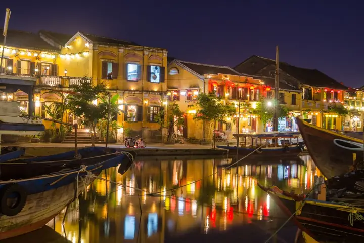 Top 15+ Quán Bar Hoi An Old Town Tốt Nhất Năm 2026: Review Chi Tiết, Giá Cả & Gợi Ý "nên Mua" Cho Du Khách