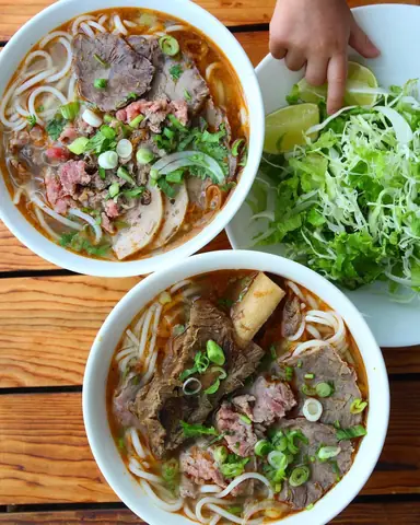 Top 10+ Quán Bún Bò Huế Ngon Nhất TP.HCM 2026: Đánh Giá Chi Tiết, Giá Cả & Kinh Nghiệm Chọn Quán "chuẩn Vị" Huế Top 10+ Quán Bún Bò Huế Ngon Nhất TP.HCM 2026: Đánh Giá Chi Tiết, Giá Cả & Kinh Nghiệm Chọn Quán "chuẩn Vị" Huế