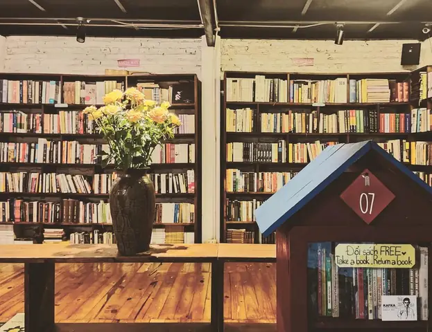 Biblio Cafe Sách Tôn Thất Tùng: Không Gian Văn Hóa Đặc Sắc Giữa Trái Tim Sài Gòn Năm 2026