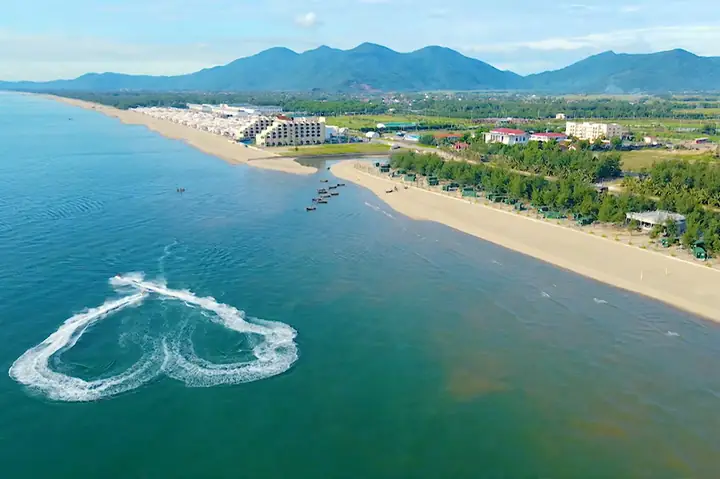 Biển Xuân Thành Nghi Xuân Hà Tĩnh: Hướng Dẫn Du Lịch Chi Tiết Nhất 2026 – Thiên Đường Biển Hoang Sơ Giữa Trung Bộ Biển Xuân Thành Nghi Xuân Hà Tĩnh: Hướng Dẫn Du Lịch Chi Tiết Nhất 2026 – Thiên Đường Biển Hoang Sơ Giữa Trung Bộ