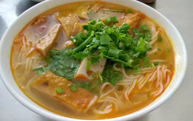 Bún Chả Cá Bà Lữ Hùng Vương Đà Nẵng: Hương Vị Truyền Thống Giữa Sài Gòn Và Biển Đông Năm 2026