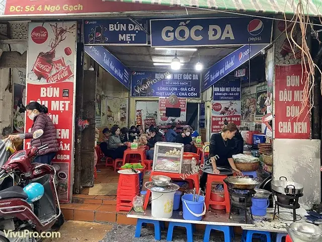 Bún Đậu Gốc Đa Ngõ Gạch: Hương Vị Thời Gian Đứng Yên Tại Tim Sài Gòn Năm 2026