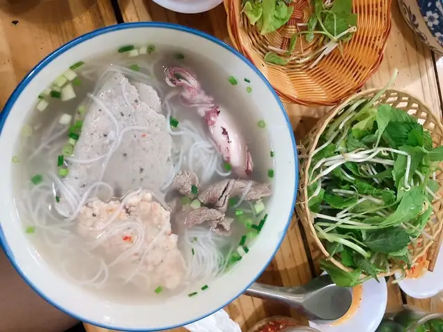 Bún Quậy Phú Quốc Nguyễn Tri Phương: Địa Chỉ "thần Thánh" Không Thể Bỏ Qua Khi Du Lịch Năm 2026
