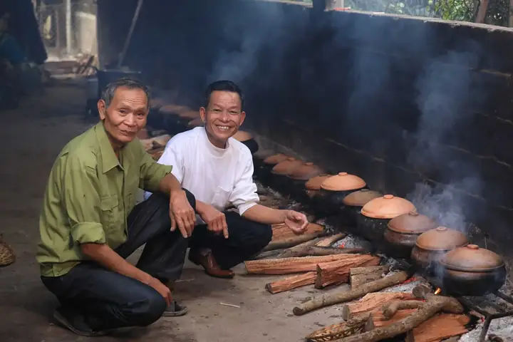 Cá Kho Làng Vũ Đại Hoàng Thơ 2026: Hương Vị Truyền Thống, Quy Trình Chuẩn Xứ, Giá Cả & Địa Chỉ Mua Uy Tín Nhất Hiện Nay