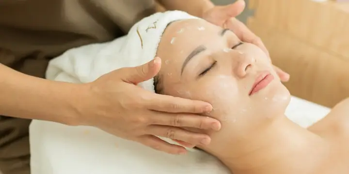 Các Dịch Vụ Chăm Sóc Da Mặt Tại Spa Năm 2026: Tổng Hợp, Giá Và Cách Chọn Đúng Cho Da Bạn