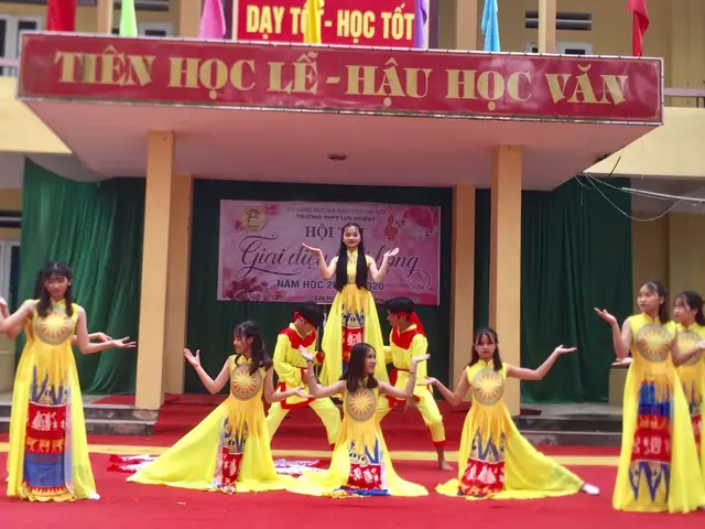 Tổng Hợp Các Hoạt Động Chào Mừng 20/11 Năm 2026: Ý Nghĩa, Xu Hướng Mới Và Kế Hoạch Chi Tiết Cho Các Đơn Vị, Trường Học