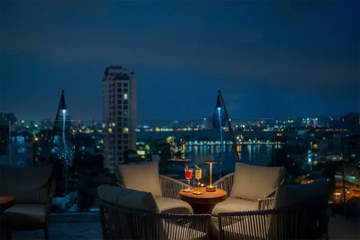 Top 15+ Quán Pub Hồ Tây Nổi Bật Nhất Năm 2026: Địa Chỉ "chill" Chất Lượng, View Đẹp, Giá Hợp Lý
