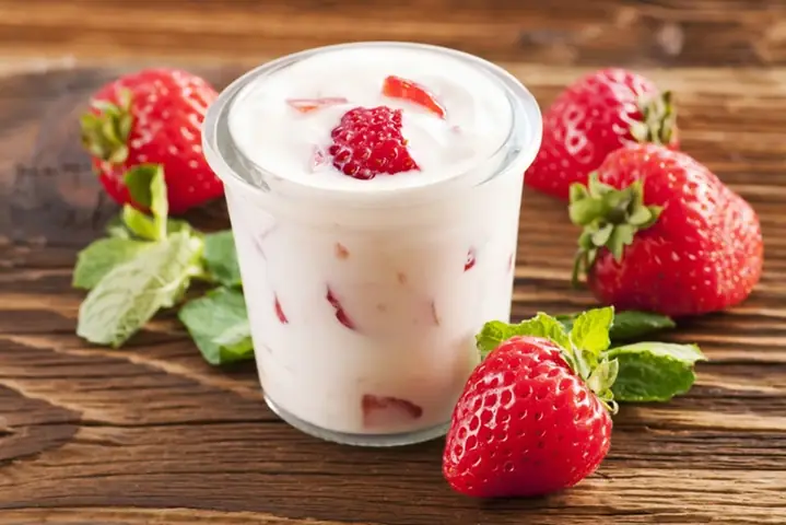 Cách Làm Sữa Chua Uống Kiểu Yakult Tại Nhà: Công Thức Chuẩn Vị, Mịn Màng, Tiết Kiệm Chi Phí Nhất Năm 2026 Cách Làm Sữa Chua Uống Kiểu Yakult Tại Nhà: Công Thức Chuẩn Vị, Mịn Màng, Tiết Kiệm Chi Phí Nhất Năm 2026
