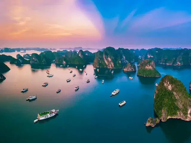 Chi Phí Đi Vịnh Hạ Long 2026: Bảng Giá Chi Tiết, Kinh Nghiệm Tiết Kiệm & Review Thực Tế Mới Nhất