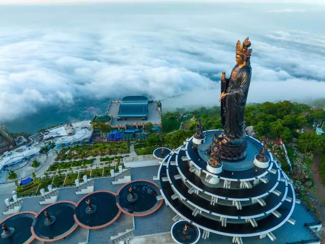 Chùa Bà Đen Tây Ninh 2026: Hướng Dẫn Du Lịch, Lễ Hội, Đi Lên Núi Và Những Điều Cần Biết Trước Khi Đi Chùa Bà Đen Tây Ninh 2026: Hướng Dẫn Du Lịch, Lễ Hội, Đi Lên Núi Và Những Điều Cần Biết Trước Khi Đi