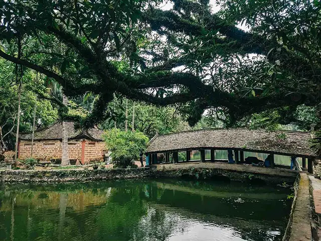 Chùa Thầy Cách Hà Nội Bao Nhiêu Km? Hướng Dẫn Chi Tiết Đường Đi, Xe Đi Lại Và Kinh Nghiệm Du Lịch 2026