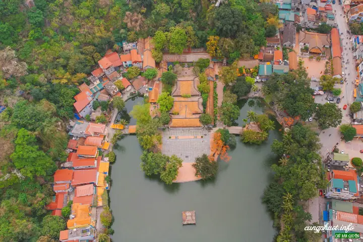 Chùa Thầy Cách Hà Nội Bao Nhiêu Km? Hướng Dẫn Chi Tiết Đường Đi, Xe Đi Lại Và Kinh Nghiệm Du Lịch 2026