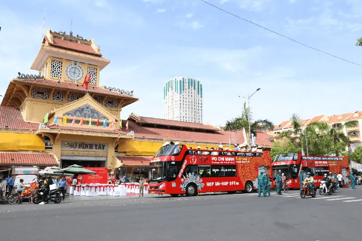 Lộ Trình City Tour Hồ Chí Minh 1 Ngày Mới Nhất Năm 2026: Tận Khả Năng, Món Ăn Và Những Trải Nghiệm Độc Bản