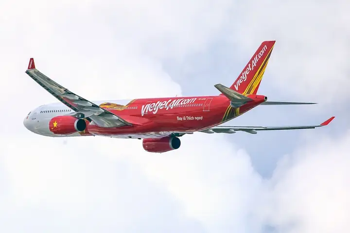 Có Cần In Thẻ Lên Máy Bay Vietjet Năm 2026? Hướng Dẫn Chi Tiết Quy Trình Check-in & Thủ Tục Mới Nhất