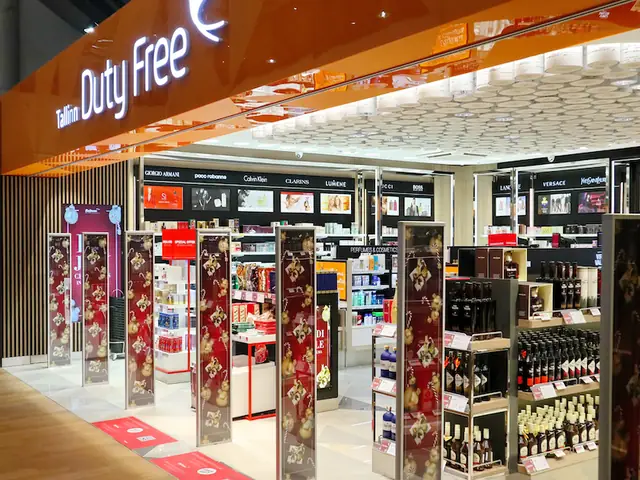 Quy Định Mang Rượu Lên Máy Bay Vietjet 2026: Hướng Dẫn Chi Tiết Về Khối Lượng, Đóng Gói Và Thủ Tục Hải Quan Mới Nhất Quy Định Mang Rượu Lên Máy Bay Vietjet 2026: Hướng Dẫn Chi Tiết Về Khối Lượng, Đóng Gói Và Thủ Tục Hải Quan Mới Nhất