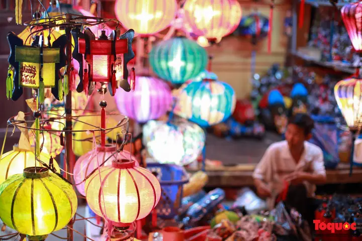 Top Cơ Sở Sản Xuất Đèn Lồng Hội An Uy Tín, Giá Tốt Nhất Năm 2026: Hướng Dẫn Chọn Mua & Đặt Hàng Sỉ, Lẻ Chi Tiết