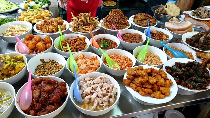Top 15+ Quán Cơm Ngon Phố Cổ Hà Nội 2026: Bí Mật Vị Già Truyền Thống Giữa Lòng Thủ Đô Top 15+ Quán Cơm Ngon Phố Cổ Hà Nội 2026: Bí Mật Vị Già Truyền Thống Giữa Lòng Thủ Đô