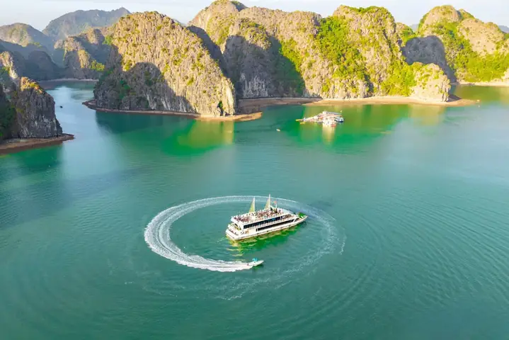 Đảo Cát Bà Vịnh Lan Hạ 2026: Hướng Dẫn Du Lịch Toàn Diện, Kinh Nghiệm Mới Nhất & Xu Hướng "check-in" Không Thể Bỏ Lỡ Đảo Cát Bà Vịnh Lan Hạ 2026: Hướng Dẫn Du Lịch Toàn Diện, Kinh Nghiệm Mới Nhất & Xu Hướng "check-in" Không Thể Bỏ Lỡ