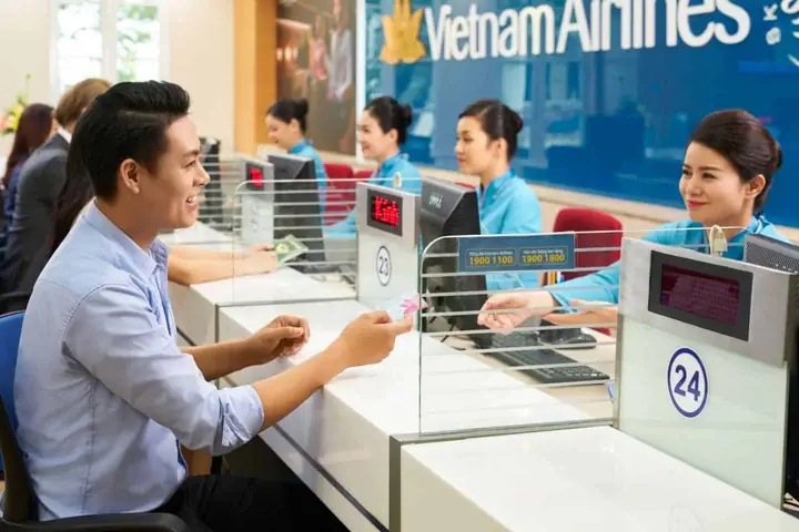 Điều Kiện Đổi Vé Vietnam Airlines 2026: Quy Định Mới Nhất, Thủ Tục Chi Tiết Và Mẹo Tiết Kiệm Chi Phí Toàn Diện