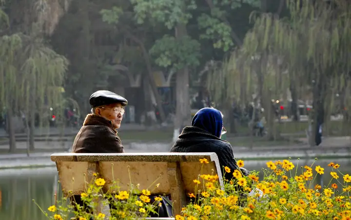 Dự Báo Thời Tiết Hà Nội Tháng 11 Năm 2026: Chi Tiết Theo Tuần, Xu Hướng Khí Hậu & Kinh Nghiệm Du Lịch Toàn Diện