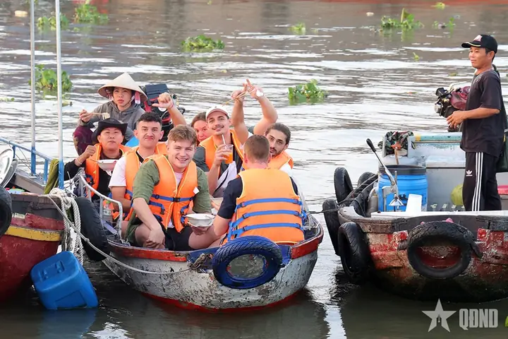 Du Lịch Cần Thơ Dịp Tết 2026: Trải Nghiệm Miền Tây Đầy Hương Vị, Hội Chợ Nổi Cái Răng Sôi Động Và Những Địa Điểm "check-in" Sống Ảo Không Thể Bỏ Lỡ Du Lịch Cần Thơ Dịp Tết 2026: Trải Nghiệm Miền Tây Đầy Hương Vị, Hội Chợ Nổi Cái Răng Sôi Động Và Những Địa Điểm "check-in" Sống Ảo Không Thể Bỏ Lỡ