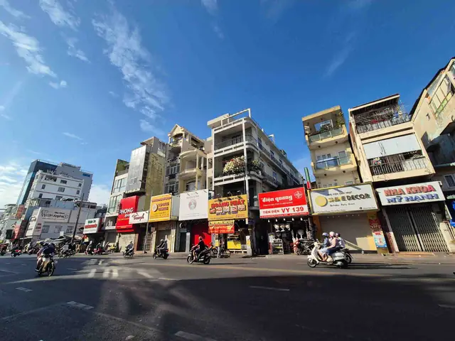 Đường Phan Đình Phùng Phú Nhuận 2026: Hành Trình Từ "con Đèo" Lịch Sử Trở Thành Trung Tâm Đô Thị Hiện Đại, Giá BĐS, Ẩm Thực & Xu Hướng Đầu Tư Đường Phan Đình Phùng Phú Nhuận 2026: Hành Trình Từ "con Đèo" Lịch Sử Trở Thành Trung Tâm Đô Thị Hiện Đại, Giá BĐS, Ẩm Thực & Xu Hướng Đầu Tư