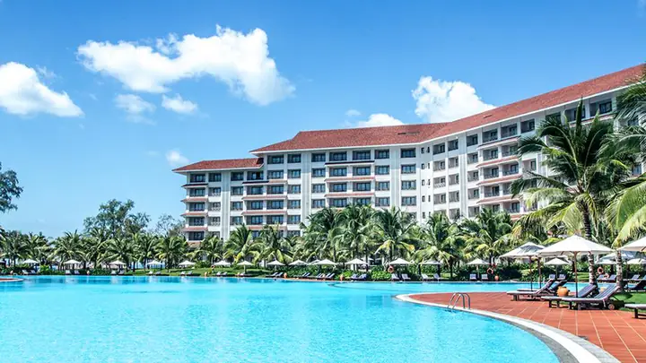 Bảng Giá Phòng Khách Sạn Vinpearl Phú Quốc 2026: Chi Tiết Theo Từng Hệ Thống, Mùa & Mẹo Săn Deal Tối Ưu