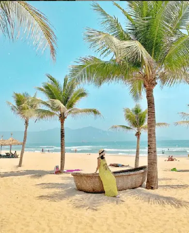 Biển Đà Nẵng 2026: Hướng Dẫn Trọn Vẹn Thiên Đường Biển Xanh Mộc, Hoạt Động Mới & Mẹo Du Lịch "chuẩn Không Cần Chỉnh"