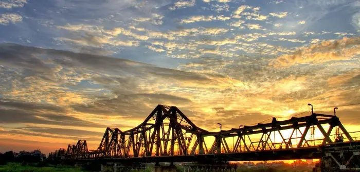 Cầu Long Biên: Biểu Tượng Lịch Sử Và "người Khổng Lồ Thép" Của Hà Nội Năm 2026