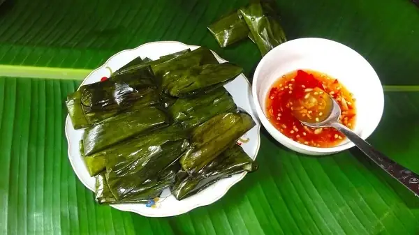 Hình Ảnh Bánh Bột Lọc Gói Lá Chuối: Vẻ Đẹp Truyền Thống Qua Ống Kính Năm 2026 Hình Ảnh Bánh Bột Lọc Gói Lá Chuối: Vẻ Đẹp Truyền Thống Qua Ống Kính Năm 2026